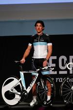 mennesket. Det er Fabian Cancellaras exceptionelle egenskaber, ikke hans cykel, der vinder, fremhæver hans tidligere chef, Bjarne Riis. 