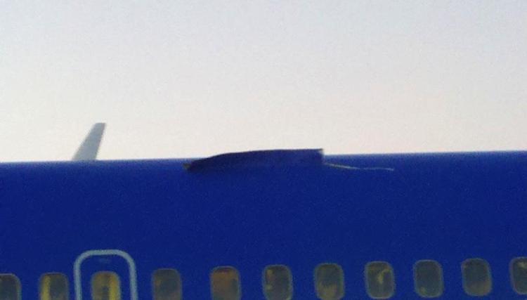 Flænge. Sådan skal et fly helst ikke se ud. 