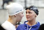 vm-håbene. Kvalifikationen til VM var som ventet en formsag for Lotte Friis (tv.) og Jeanette Ottesen (th.), der på sidstedagen af Danish Open vandt henholdsvis 1.500 m fri og 100 m butterfly. 