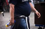 Overvægt. Mange danskere har for mange kilo på sidebenene. Nu skal 3.000 af dem prøve at gøre noget ved sagen. 
