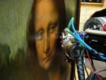 ombejlet. Mona Lisa er blevet undersøgt på kryds og tværs gennem årene. Her er det ved hjælp af en fluoriserende røntgenteknik. 