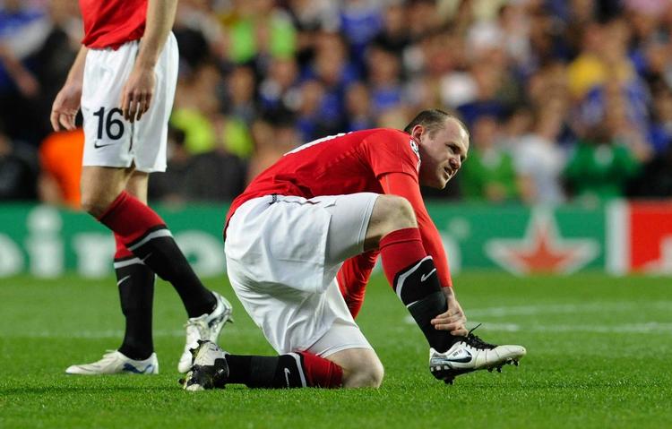 karantæne. Wayne Rooney afgjorde kampen mod Chelsea onsdag aften og bliver svær at undvære for Manchester United. 