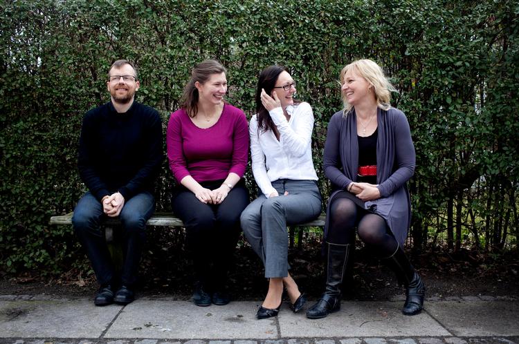 Kemispørgsmålene bliver besvaret af rådgivningspanelet fra Informationscenter for Miljø og Sundhed. Det er fra venstre Jacob Sørensen, Mia Birkhøj Kjærstad, Rikke Bille og Berit Asmussen. 