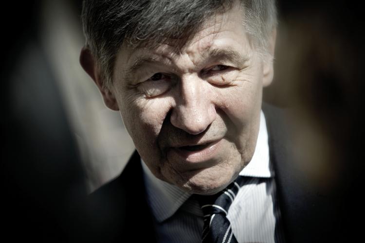 Kritik. Rektor Ralf Hemmingsen vildleder, mener formanden for IMK ALmene Fond. 