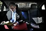 udfordret. Integrationsminister Søren Pind (V) er med sagen om Gus blevet ramt af sin første regulære enkeltsag. 