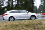 hyundai1_09-04-2011_75BHIVG.jpg