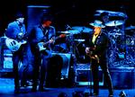 Kritik? Bob Dylan optrådte under sin første koncert nogensinde i Kina for omkring 6.000 mennesker i Workers Gymnasium, som ifølge CNN har plads til 18.000 publikummer. I modsætning til islandske Björk undlod han at lufte politiske budskaber rettet mod Kina. 