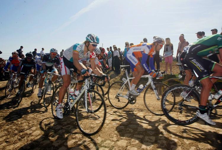 oplevelse. Trods uheld undervejs var Paris-Roubaix en stor oplevelse for Alex Rasmussen. 