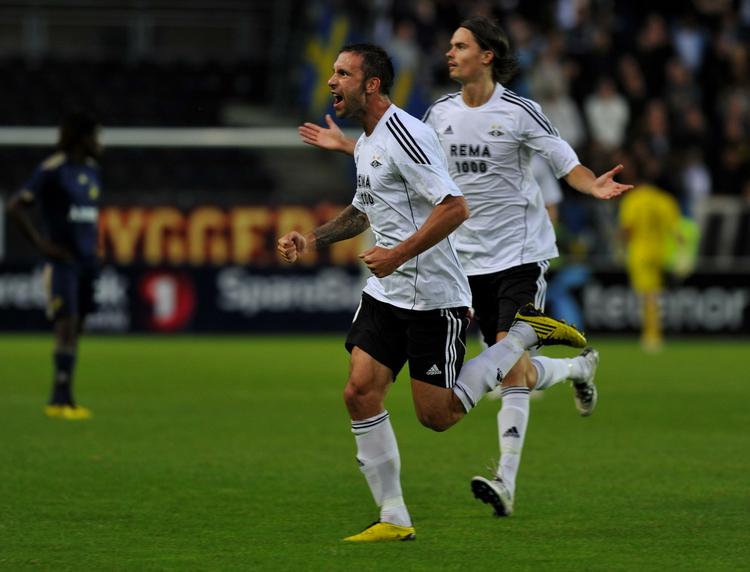 målmålmålmål. Fire gange scorede Rade Prica for Rosenborg mod Lillestrøm; til 1-1 og tre i træk fra 1-3 til 4-3 i anden halvleg, men det rakte kun til én point. 