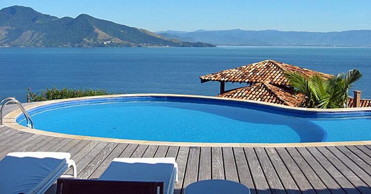 BOLIGBYTTE. Udsigten her kan blive din, hvis du vil bytte bolig med en familie fra Ilhabela i Brasilien. 