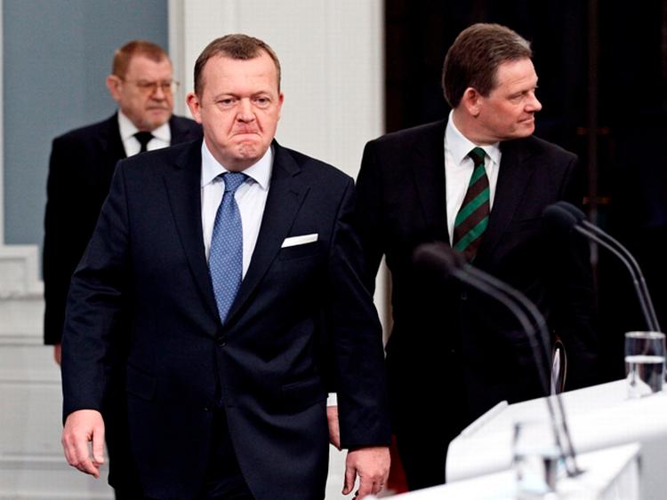 Regeringstop. Lars Løkke Rasmussen og Lars Barfoed på vej ind til at præsentere regeringens nye store plan. 