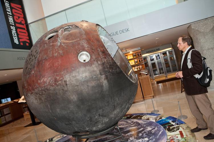 Rumkapsel. Komforten har ikke været i de luxe-klassen i den lille Vostok 3A-2-kapsel. 