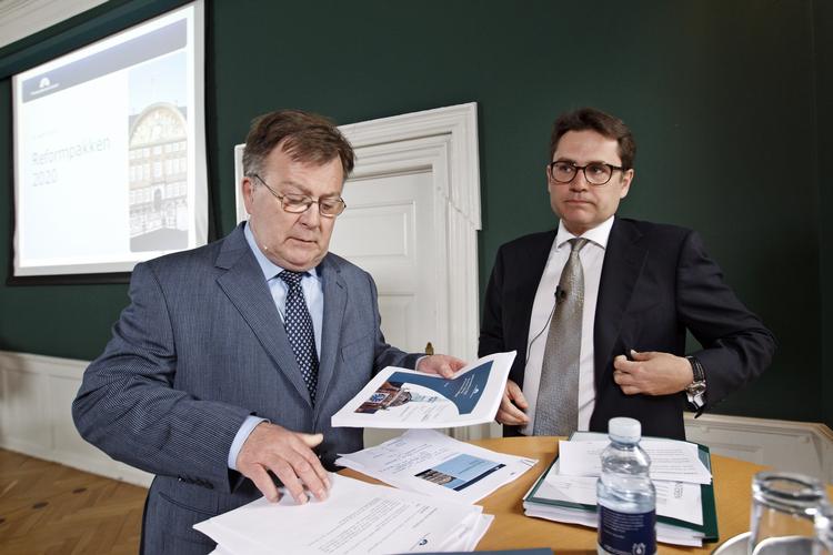 Finance Minister Claus Hjort Frederiksen and Economy and Trade Minister Brian Mikkelsen. Archive. 