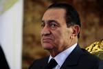 Husarrest. Mubarak opholder sig i sin villa i badebyen Sharm el-Sheikh, hvor han har befundet sig, siden han blev afsat 