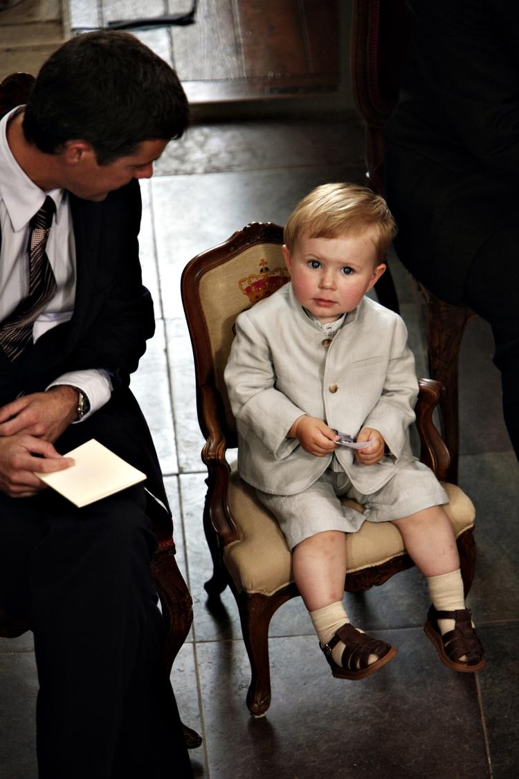Kronprinsessen Isabella døbes i Fredensborg Slotskirke . På billedet ses Kronprins Frederik og Prins Christian. 