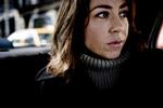 Lund. Når den amerikanske version af tv-serien 'Forbrydelsen' ruller over de danske tv-skærme i slutningen  af maj, hedder hovedpersonen Sarah Linden. Dog stadig med sweater. 
