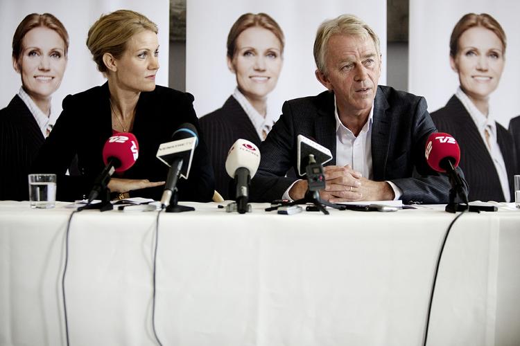 Sats. De to største oppositionspartier, Socialdemokraterne og SF, satser på, at vælgerne er dødtrætte af de borgerlige til valget. Her holder S og SF fælles pressemøde. Arkiv 