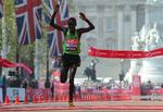 vinderen. Med 2.04,40 min. var Emmanuel Mutai 41 sekunder fra verdensrekorden, da han vandt London Marathon. 