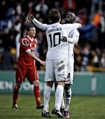 topscorer. Jesper Grønkjær leverede begge oplæg til søndagens to mål af  Dame N'Doye, der ligner den første FCK'er som topscorer i Superligaen. 