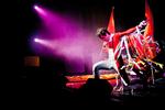 Profilskifte. NyAveny på Frederiksberg har fungeret som åben scene for eksperimenterende forestillinger som 'Fools of the World Unite' tidligere på måneden. Men nu skal der morskabsteater på scenen.  Arkivfoto: Søren Meisner 