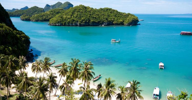 Ang Thong National Marine Park  og Thailand generelt tiltrækker mange rejsende. 