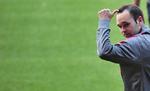 mistænkeligt. Andres Iniesta er den seneste i rækken af spillere, der meget belejligt undgår karantæne i vigtige kampe ved at 'trække' en karantæne i de blødere opgør. 