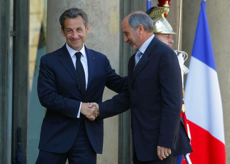 diplomati. Lederne af libyens oprørere gæstede i dag EU nærmere betegnet præsidentpaladset i Paris. 