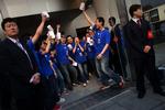 Populært. Kinesiske Apple-ansatte jublede, da iPhone 4 blev frigivet. Nu kan de gøre klar til endnu en jubelscene. 