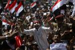 Revolution. Selv i Yemen, hvor et religiøst reformparti i årevis har udgjort den væsentligste opposition, kan det vanskeligt hævdes, at forårets oprør mod diktaturet har været religiøst domineret. 