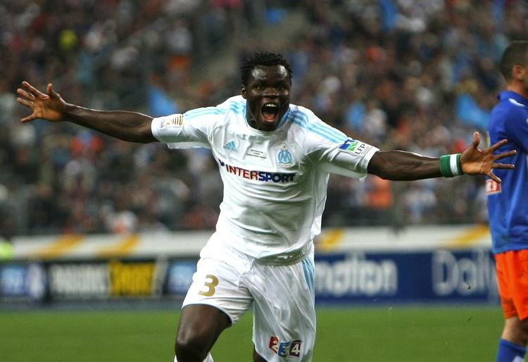 Matchvinder. Taye Taiwo skal stå skoleret hos det franske forbund i løbet af den kommende uge. Han er truet af karantæne. 
