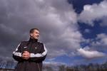eventyr. Kim Poulsen har før været træner for udenlandske landshold og klubber. Nu bliver den afgående Hjørring-træner genforenet med Jan B. Poulsen i Tanzania. 