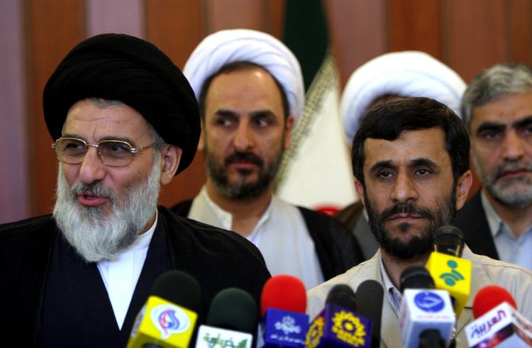 Trussel. Hvis man kunne påvise en iransk hånd bag oprørene, kunne de autoritære magter i Arabien forsvare sig bag et internationalt trusselsbillede. 