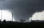 TORNADO. Hvirvelstormen over Tuscaloosa har smadret et stort antal bygninger. 