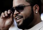 Legendarisk. Ice Cube fyrer op under attituden hele to gange i juli. Her ses han til premiere på filmen "The Longshots". 