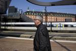 transport. »Jeg siger ikke, at billetprisen ingen betydning har. Det er bare ikke det, der betyder mest«, siger transportminister Hans Christian Schmidt. 