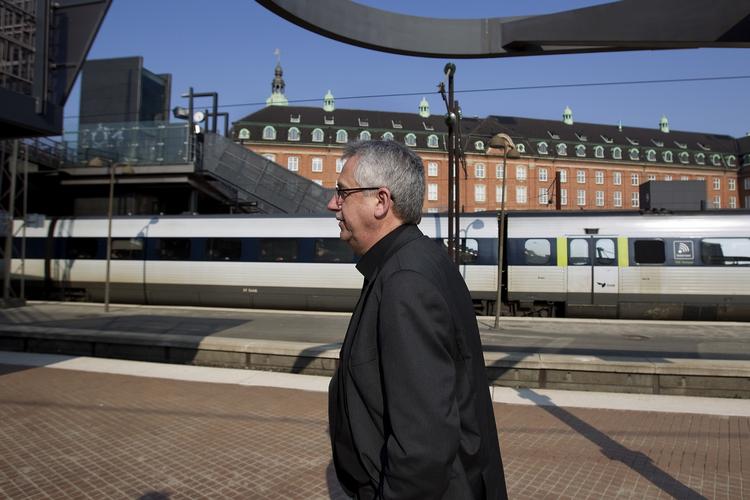 transport. »Jeg siger ikke, at billetprisen ingen betydning har. Det er bare ikke det, der betyder mest«, siger transportminister Hans Christian Schmidt. 
