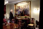 Tidslomme. Midt på Manhattan er Gentofte år 1906 forbillede for John Odens spisestue. Til forretningsmandens særlige middagsselskaber skal gæsterne diskutere kunst og poesi – ikke aktier og boligmarked. 