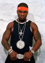 Gangster-humor. Den amerikanske megastjerne 50 Cent vil nu vise omverdenen, hvad god hiphop-humor er. Han lancerer sit eget comedy-show, der skal streames på nettet. 