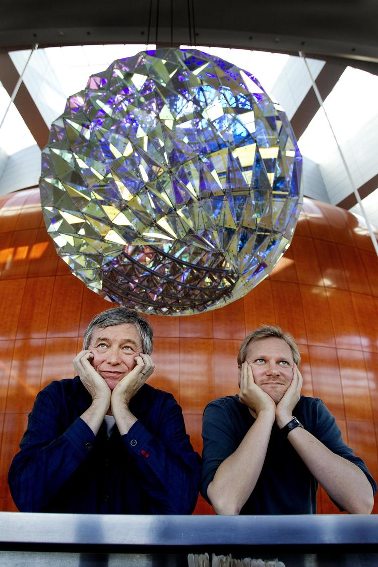 Dreamteam. Om man har hadet eller elsket dem: I dansk opera findes der et før Holten &amp; Schønwandt og et efter Holten &amp; Schønwandt. 