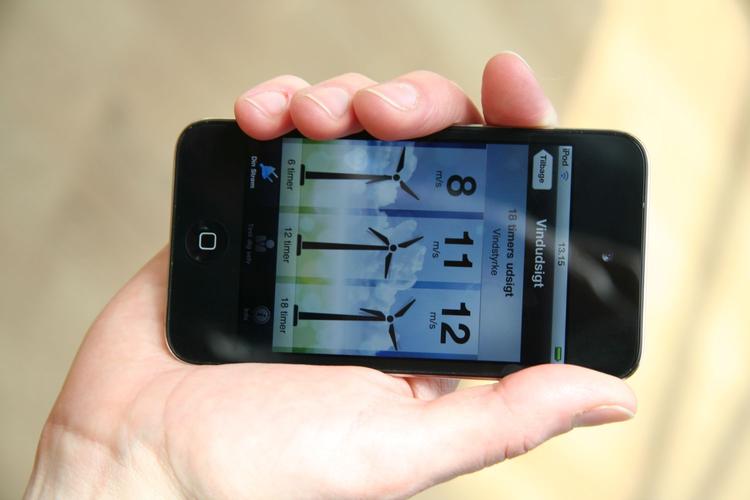 Med den nye app til iPhone fra DONG med navnet Din Strøm kan du få at vide, hvornår der er mest vindkraft i el-nettet og starte din opvaskemaskine i det tidsrum. 