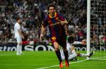grimt. Et par genistreger af Lionel Messi blev afgørende i den ujævne og hadske kamp mellem Real Madrid og FC Barcelona på Bernabeu. 