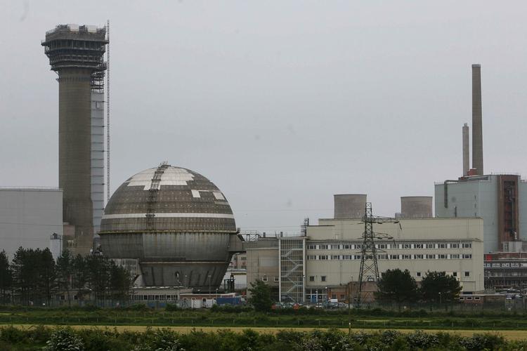 Terrormistænkte. Fem mænd fra London er anholdt i nærheden af Sellafield atomkraftværk i England. 