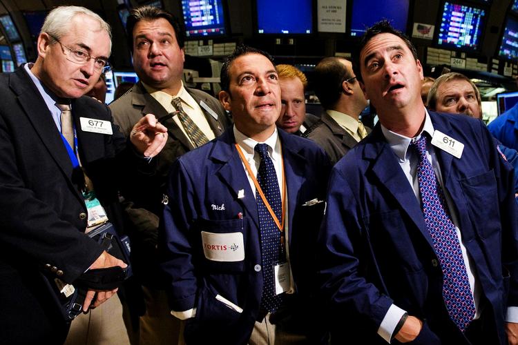 Fantaster. Poul Thøis Madsen har set nærmere på de mest solgte amerikanske lærebøger fra 2010, og her er krisen kun synlig som et slags markedsføringstrick: »Går man ned i substansen, er finanskrisen med – uden at være med«. Arkivfoto: Richard Drew 