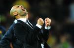 forløsning. Barcelona-træner Josep Guardiola siger, at de seneste 20 dage med fire opgør mod verdens stærkeste klub har tæret på fysik og mentalitet. 