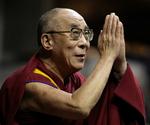 FREDSPRISVINDER. Dalai Lama udtrykker forståelse for drabet på Osama bin Laden under en tale for californiske universitetsstuderende. Arlivfoto. 