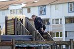 Rutsjetur. Politiet lod blandt andet en hund tage en tur gennem en rutsjebane for at lede efter blandta andet våben. 