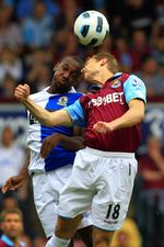 tvekamp. To af holdene i den nederste del af Premier League, Blackburn og West Ham fik ikke afgørende hul i bundstriden med uafgjort 1-1. 