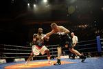 hæmmet. En skade under det ene øje blændede Brian Nielsen tidligt i kampen mod Evander Holyfield. 