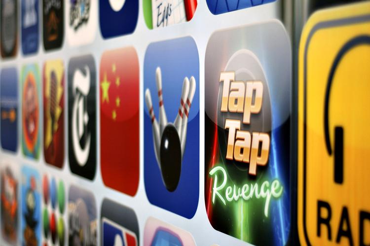 HVERDAGSHJÆLP - Danske Bank har en app, hvor du kan betale            en regning ved at tage et billede af girokortet. På den måde vil apps gøre vores liv nemmere på en række områder. 