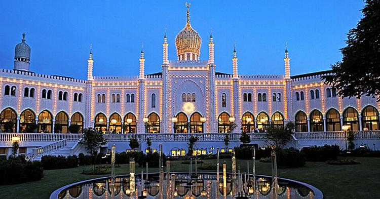 UDSIGT. Hotel Nimb med direkte udgang til Tivoli er et populært hotel i København. 